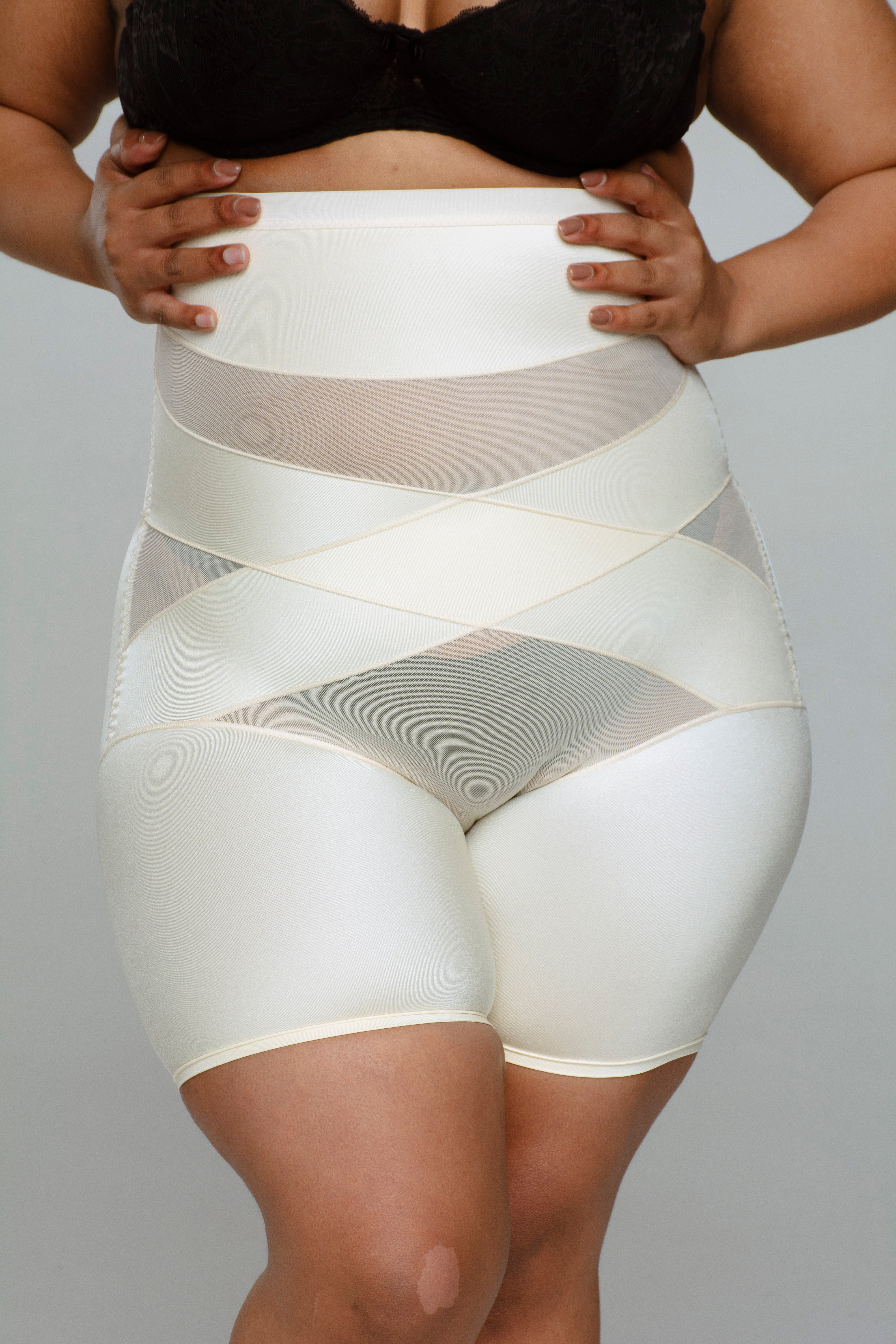 Scuplting Cross Body High Shorts